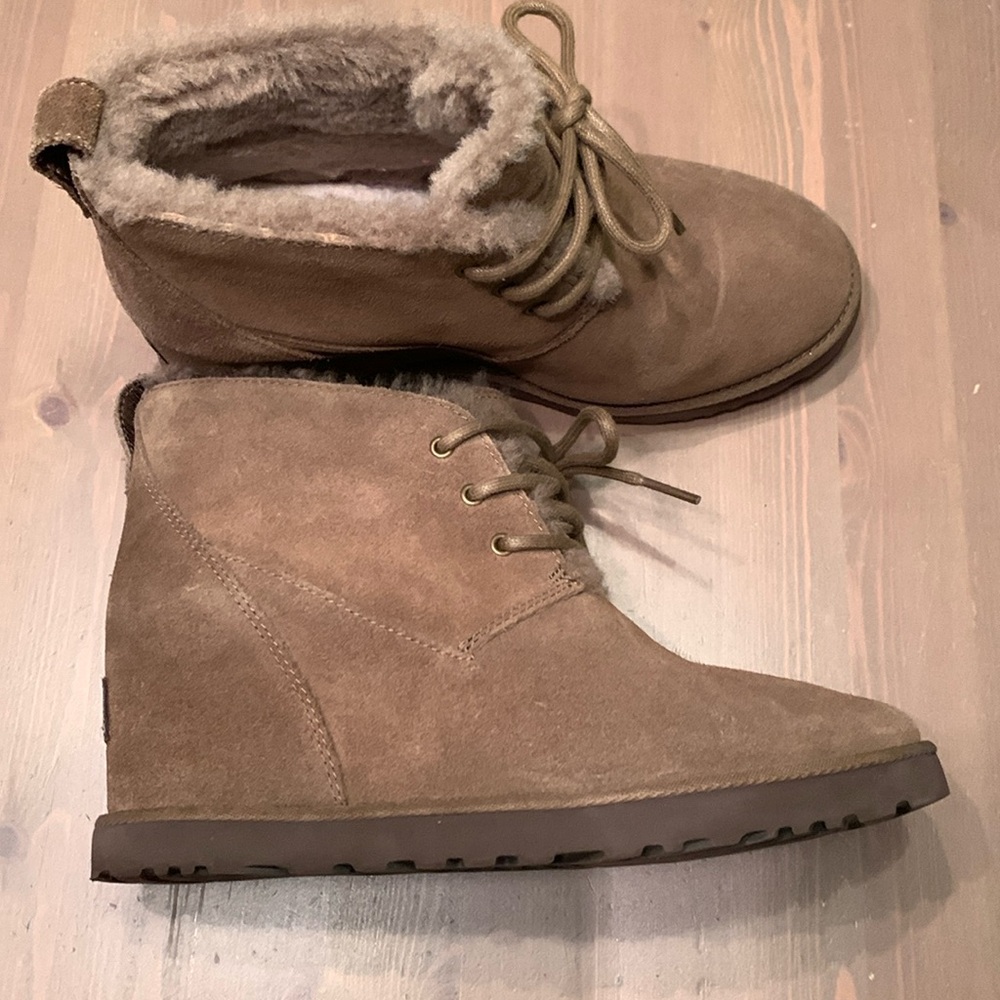 UGG Women’s Classic Femme Lace Bootie 8